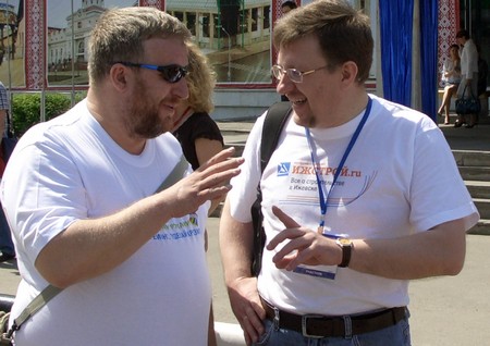Блиц-интервью руководителя проекта интернет-каталог "Ижстрой.ру" Алексея Беляева с директором по развитию ООО "Народный интернет" Александром Валерьевичем Ермолаевым