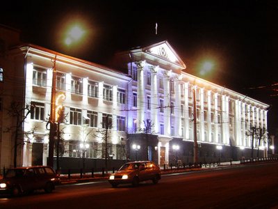 Светлый город. Ижевск. Фасадное освещение